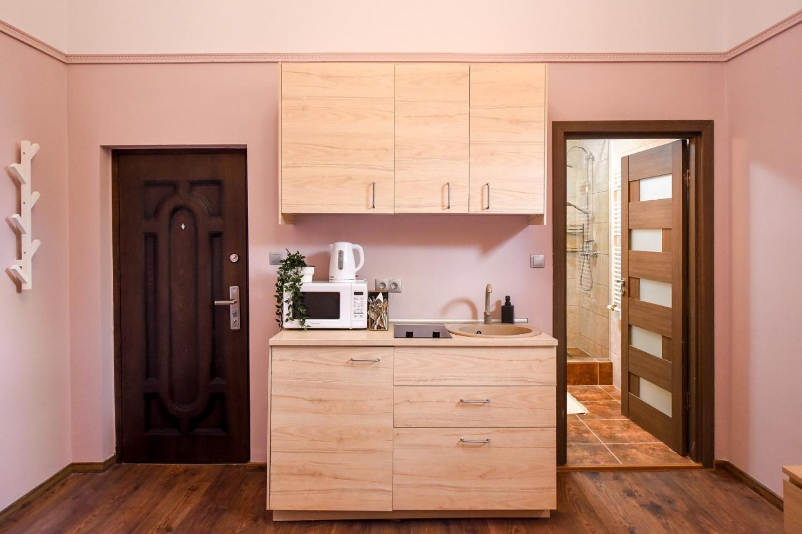 Historic Charm, Modern Comfort - Accommodation In The Heart Of The Old Town ブカレスト エクステリア 写真