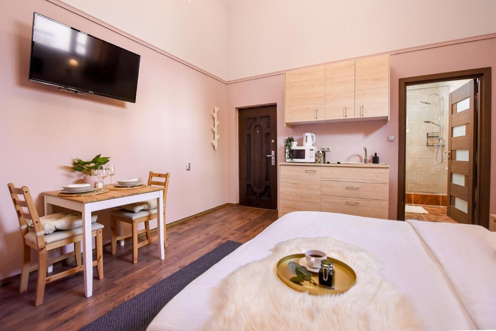 Historic Charm, Modern Comfort - Accommodation In The Heart Of The Old Town ブカレスト 部屋 写真