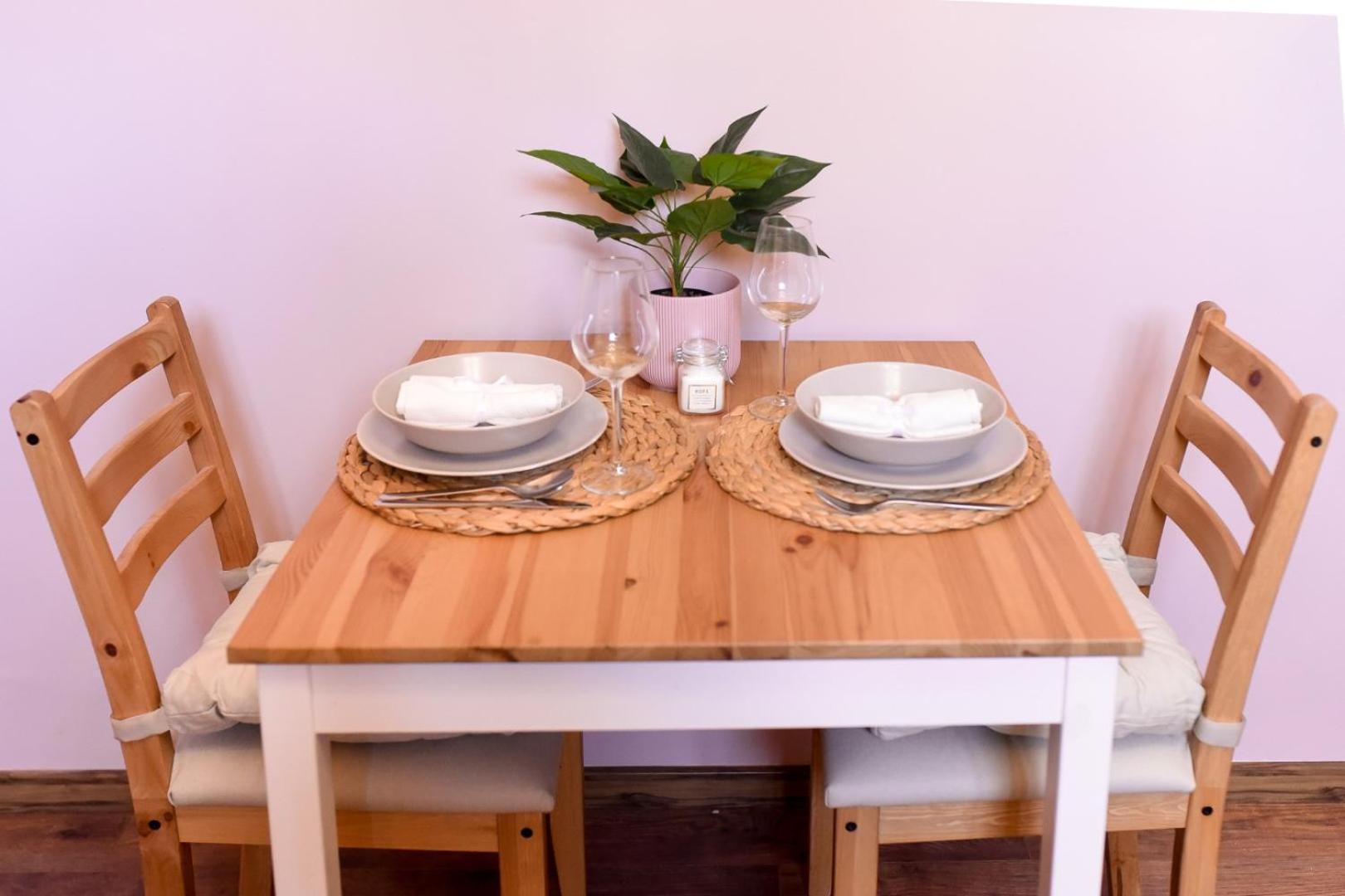 Historic Charm, Modern Comfort - Accommodation In The Heart Of The Old Town ブカレスト 部屋 写真