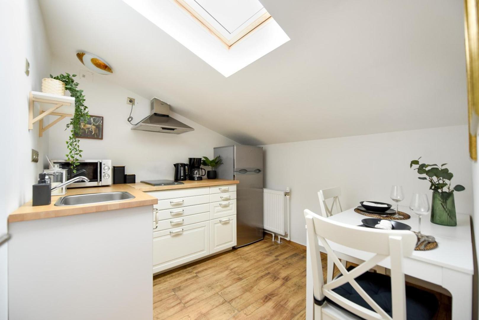 Historic Charm, Modern Comfort - Accommodation In The Heart Of The Old Town ブカレスト 部屋 写真