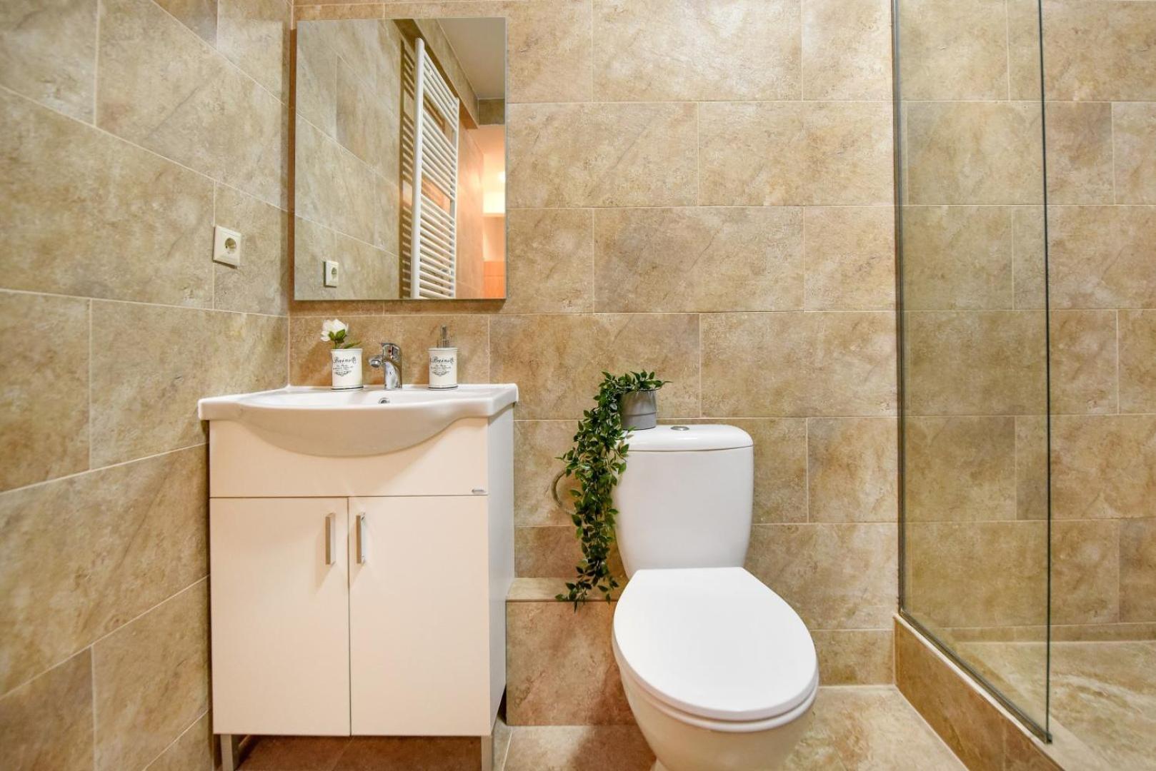 Historic Charm, Modern Comfort - Accommodation In The Heart Of The Old Town ブカレスト 部屋 写真