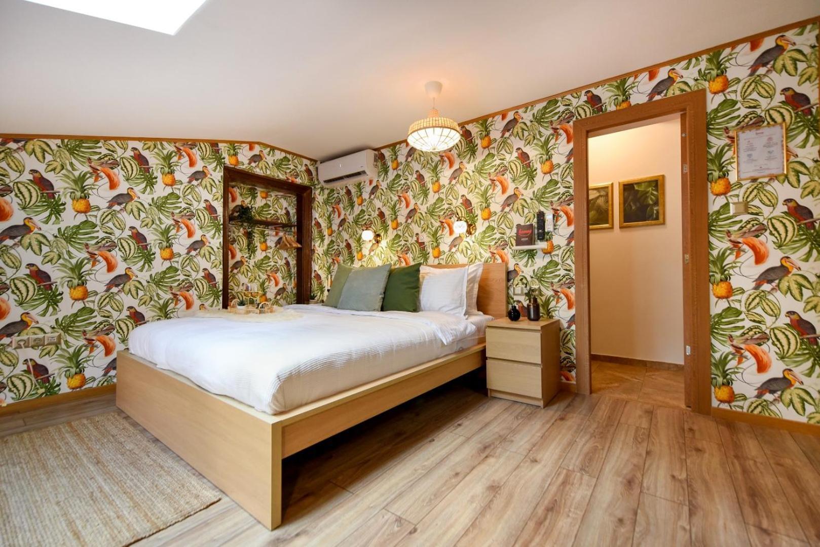 Historic Charm, Modern Comfort - Accommodation In The Heart Of The Old Town ブカレスト 部屋 写真